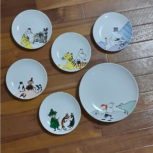 MOOMIN(ムーミン)の新品☆ムーミン　食器　5＋1枚セット インテリア/住まい/日用品のキッチン/食器(食器)の商品写真