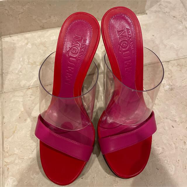 Alexander McQueen(アレキサンダーマックイーン)のALEXANDER McQueen サンダル レディースの靴/シューズ(サンダル)の商品写真