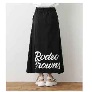 ロデオクラウンズワイドボウル(RODEO CROWNS WIDE BOWL)のヴィンテージライク ロゴカットスカート(ロングスカート)