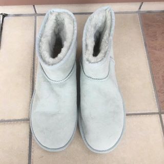 1度着用 UGG アグ Classic Mini II Metallic