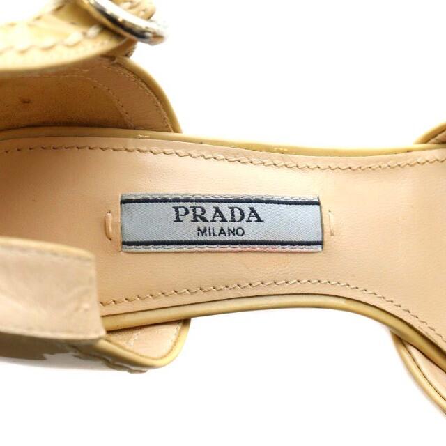 PRADA(プラダ)のプラダ パンプス ストラップ エナメル 34.5 21.5cm ベージュ レディースの靴/シューズ(ハイヒール/パンプス)の商品写真