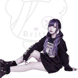 brittle「GUILTY...」ルーズシルエットBIG スウェット黒魅らら