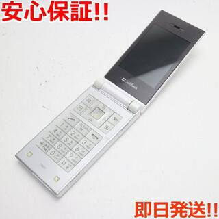 サムスン(SAMSUNG)の美品 740SC ホワイト (携帯電話本体)