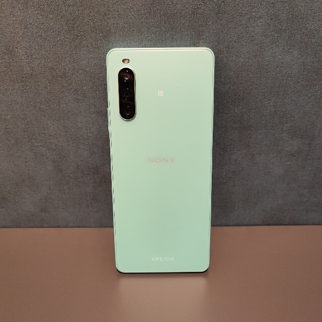 SONY(ソニー)の3%OFFクーポンあり【新品未使用】Xperia 10 Ⅳ SO-52C スマホ/家電/カメラのスマートフォン/携帯電話(スマートフォン本体)の商品写真