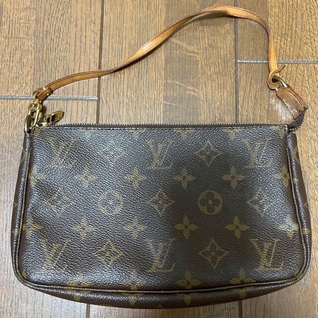 LOUIS VUITTON ルイヴィトン　モノグラムバック