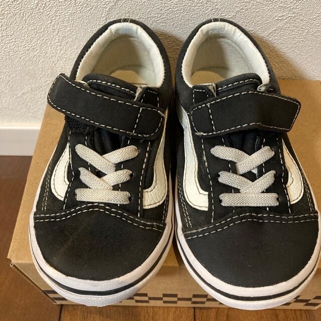 VANS(ヴァンズ)のVANS 子供 スニーカー ブラック 15cm キッズ/ベビー/マタニティのキッズ靴/シューズ(15cm~)(スニーカー)の商品写真