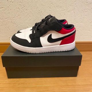 ナイキ(NIKE)のナイキ　ジョーダン1  low キッズ　PS(スニーカー)