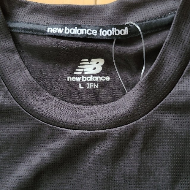 New Balance(ニューバランス)の送料込🌟新品未使用🌟new balance🌟FC東京🌟長袖Tシャツ スポーツ/アウトドアのサッカー/フットサル(ウェア)の商品写真
