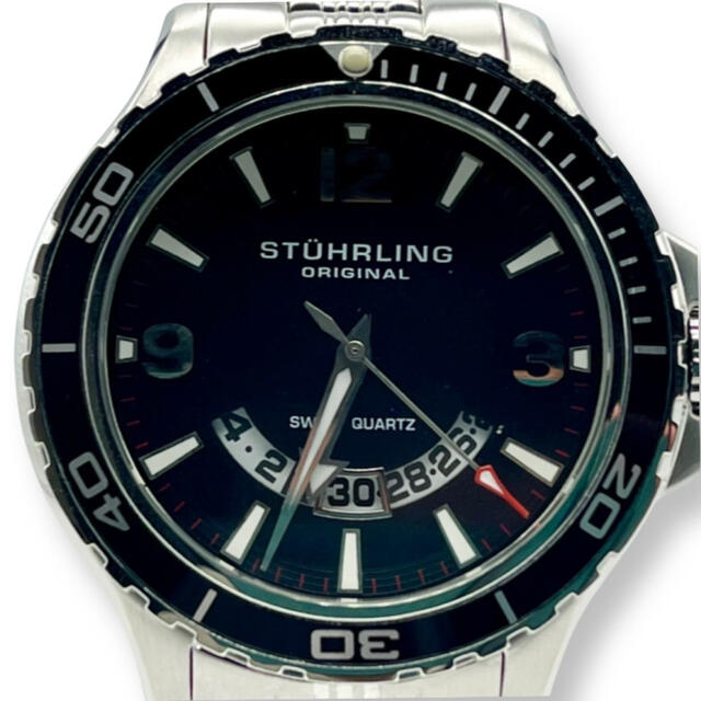 STUHRLING ORIGINAL 100mダイバーズウォッチ スイスクォーツ