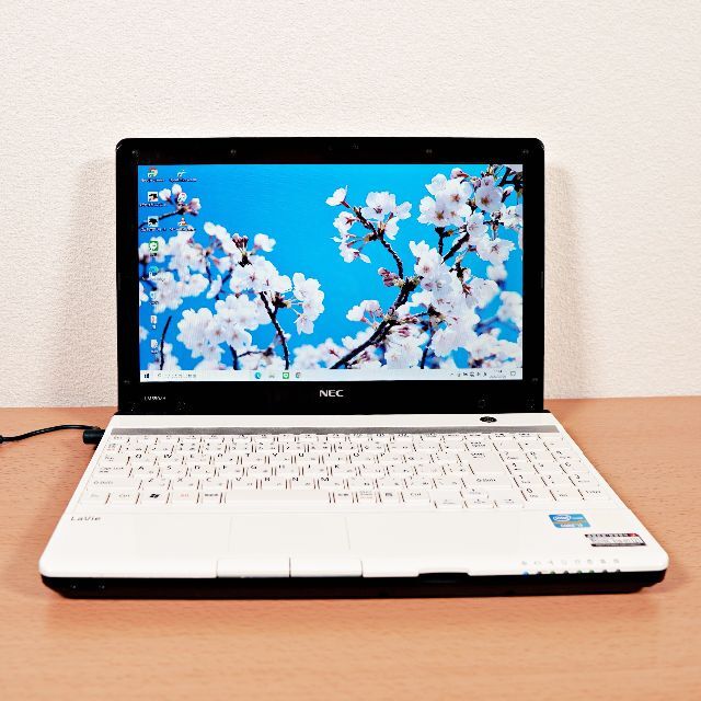 NEC(エヌイーシー)の⭕️Webカメラ有⭐13.3インチNEC⭐500GB⭐初心者/学生向け スマホ/家電/カメラのPC/タブレット(ノートPC)の商品写真