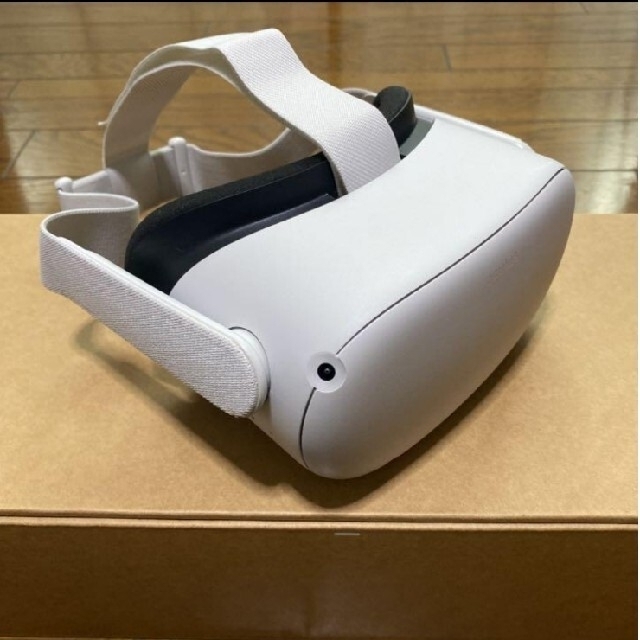 oculus(meta) quest 2 64GB　ケーブル等つけます！ エンタメ/ホビーのゲームソフト/ゲーム機本体(その他)の商品写真