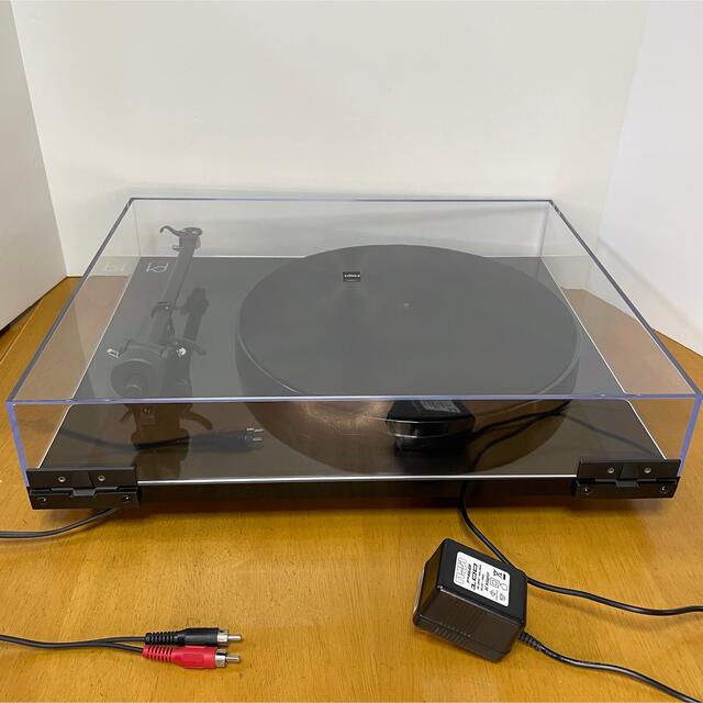 Rega レコードプレーヤー Planar one