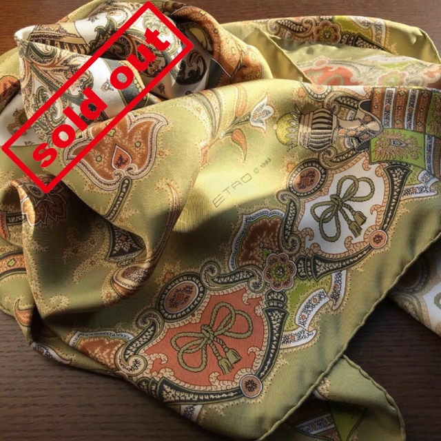 ETRO(エトロ)のetro　1993　大判スカーフ　スクエア90×90　ペイズリー　シルク100% メンズのファッション小物(バンダナ/スカーフ)の商品写真