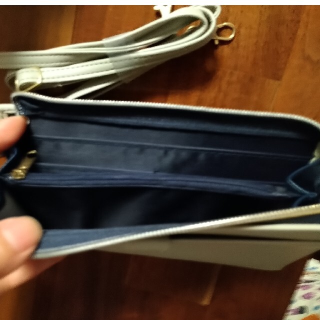BEAMS(ビームス)のInRed インレッド 2018年 9月号付録お財布ポシェット レディースのバッグ(ショルダーバッグ)の商品写真