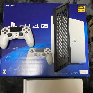 プレイステーション4(PlayStation4)のPS4Pro CUH-7200B(携帯用ゲーム機本体)