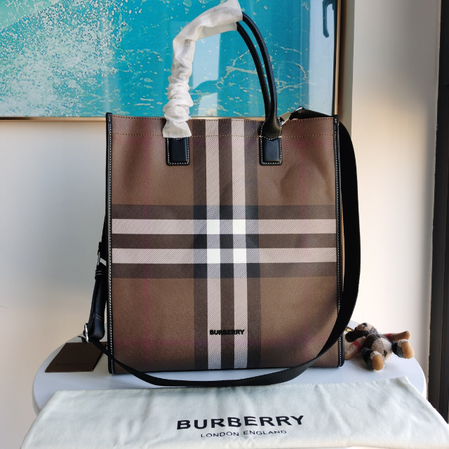 BURBERRY - 現行品 BURBERRY チェック トートバッグ 新品未使用の通販