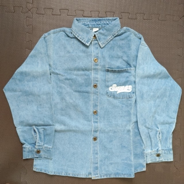 デニムシャツ　150 キッズ/ベビー/マタニティのキッズ服女の子用(90cm~)(ジャケット/上着)の商品写真