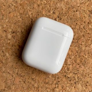 アップル(Apple)のエアーポッツ　AirPods エアーポッズ　充電ケース　充電機　充電　純正　正規(ヘッドフォン/イヤフォン)