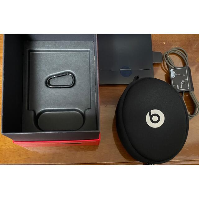 Beats by Dr Dre(ビーツバイドクタードレ)のBeats by Dr Dre SOLO2 LUXE EDITION シルバー スマホ/家電/カメラのオーディオ機器(ヘッドフォン/イヤフォン)の商品写真