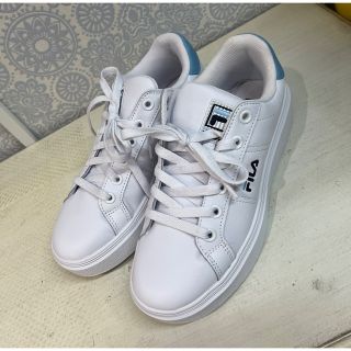 フィラ(FILA)のCOURT PLUMPY SL WHITE/BLUE(スニーカー)