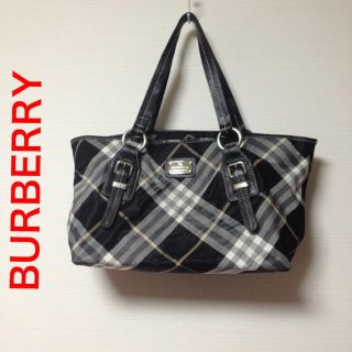 バーバリー(BURBERRY)のバーバリーのバッグ(ハンドバッグ)