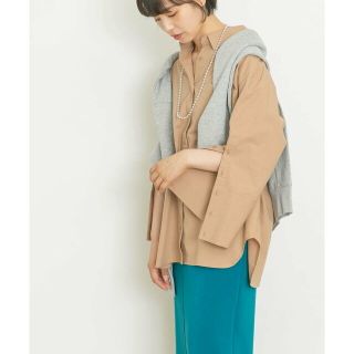 アーバンリサーチラボ(UR Lab.)の【BEIGE】ボタンデザインシャツ(シャツ/ブラウス(長袖/七分))