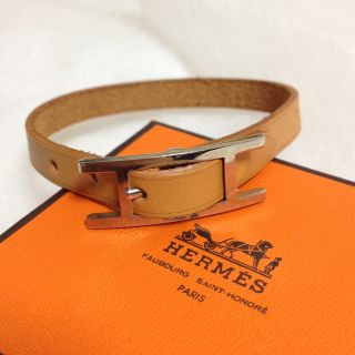 エルメス(Hermes)の送料込み！美品HERMESレザーブレス☆(ブレスレット/バングル)