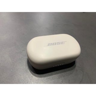 ボーズ(BOSE)のBose QuietComfort Earbuds 充電ケース ソープストーン(ヘッドフォン/イヤフォン)