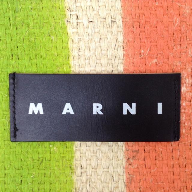 Marni(マルニ)のマルニ トートバッグ カナパ SHMH0003M0 麻 レディースのバッグ(トートバッグ)の商品写真