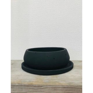 オシャレセメント植木鉢　受け皿付き　マットブラック　(プランター)