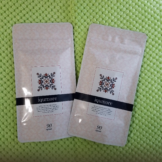 イクモア　サプリメント×2袋 コスメ/美容のヘアケア/スタイリング(ヘアケア)の商品写真