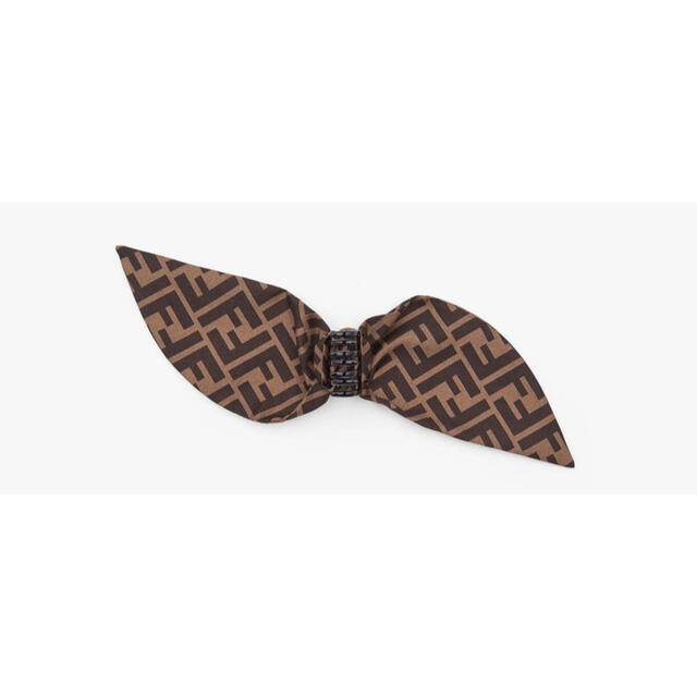 【FENDI】FFモチーフリボン クリップ