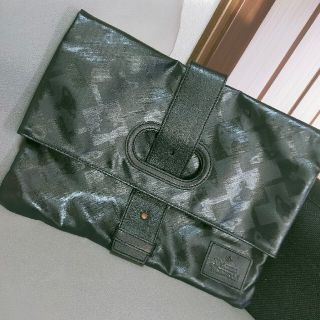 Vivienne Westwood - Vivienne Westwoodクラッチバッグの通販 by