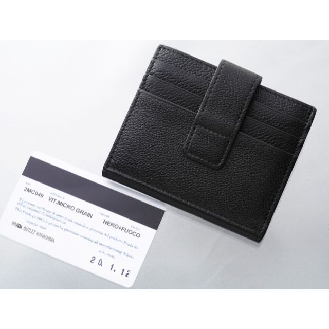 K3075M プラダ ロゴマーク 本革 二つ折 カード 札入れ ITALY製 | www