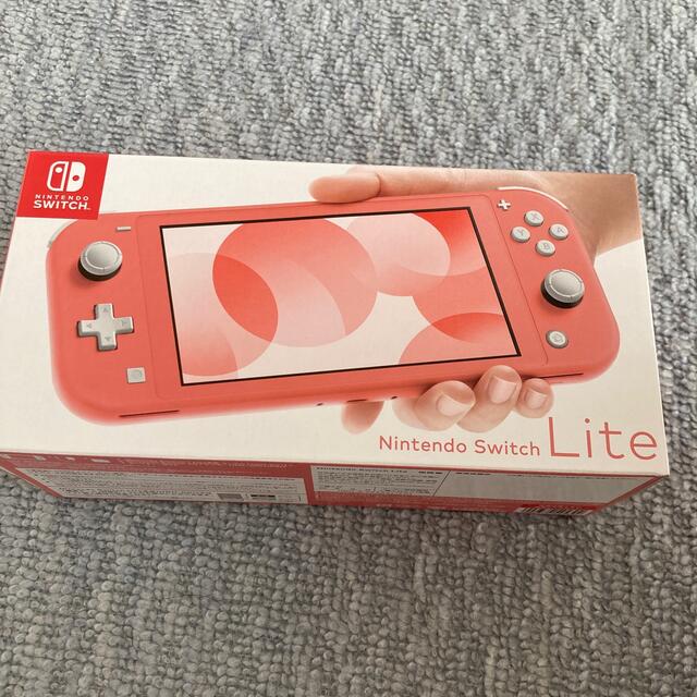 任天堂　switch lite コーラル　新品