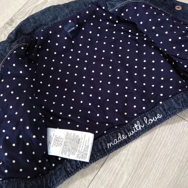 babyGAP(ベビーギャップ)のbabyGAP ジージャン サイズ90 キッズ/ベビー/マタニティのキッズ服女の子用(90cm~)(ジャケット/上着)の商品写真