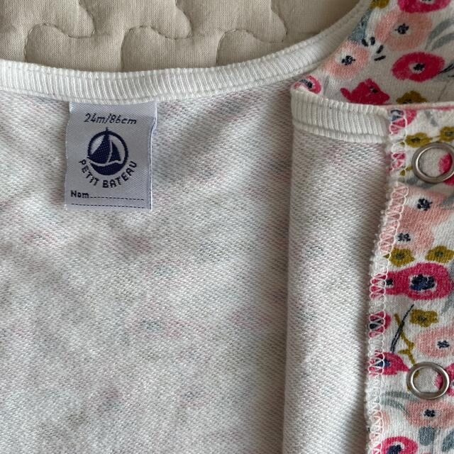 PETIT BATEAU(プチバトー)のプチバトー　カーディガン　86 キッズ/ベビー/マタニティのベビー服(~85cm)(カーディガン/ボレロ)の商品写真