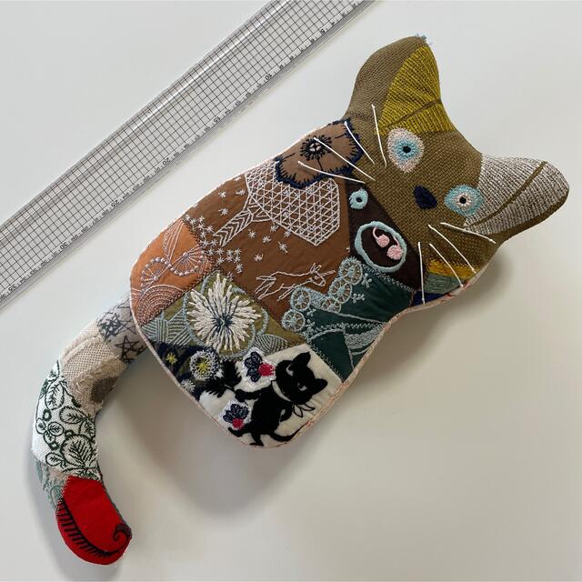 ミナペルホネン  ハンドメイド   オッドアイ ⭐猫 (*ΦωΦ)coda ㉜