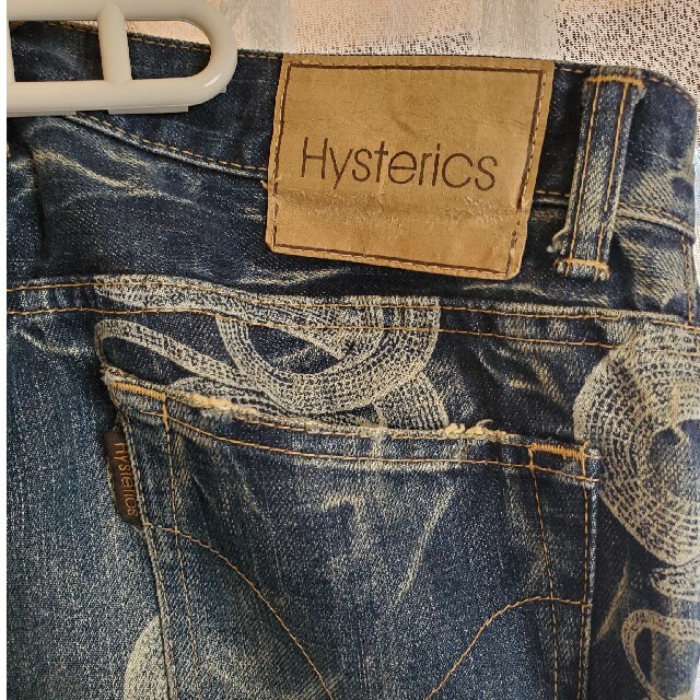 HYSTERIC GLAMOUR(ヒステリックグラマー)のヒステリックグラマー HYSTERIC GLAMOUR デニム ジーパン 蛇柄 レディースのパンツ(デニム/ジーンズ)の商品写真