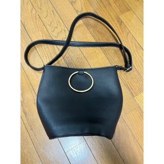 グレイル(GRL)のGRL/グレイル　ハンドルバケツバッグ　ゴールド金具(ショルダーバッグ)