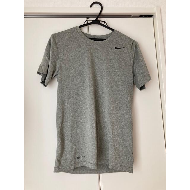 NIKE(ナイキ)のNIKE Tシャツ スポーツ/アウトドアのトレーニング/エクササイズ(ウォーキング)の商品写真