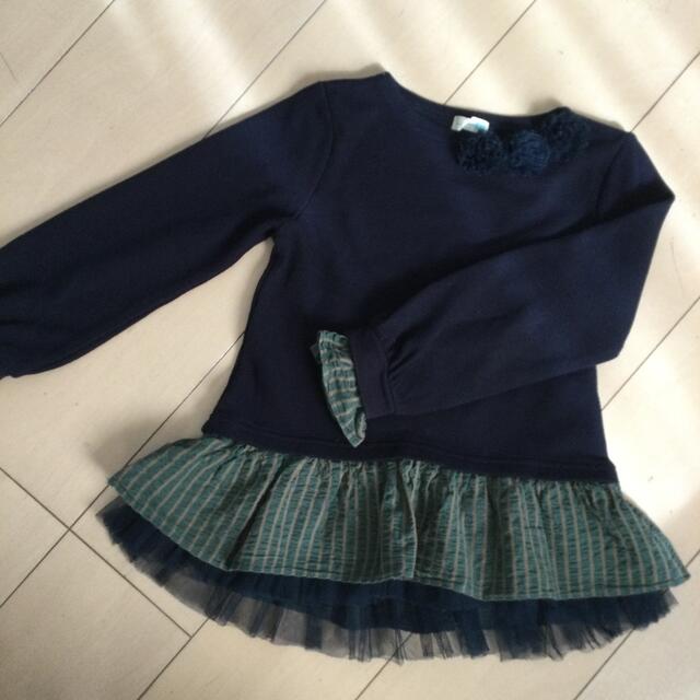 ニットプランナー　130サイズ　チュニック　トップス キッズ/ベビー/マタニティのキッズ服女の子用(90cm~)(Tシャツ/カットソー)の商品写真