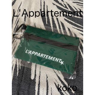 アパルトモンドゥーズィエムクラス(L'Appartement DEUXIEME CLASSE)のL'Appartement Foam Pouch W/Carabiner(ポーチ)