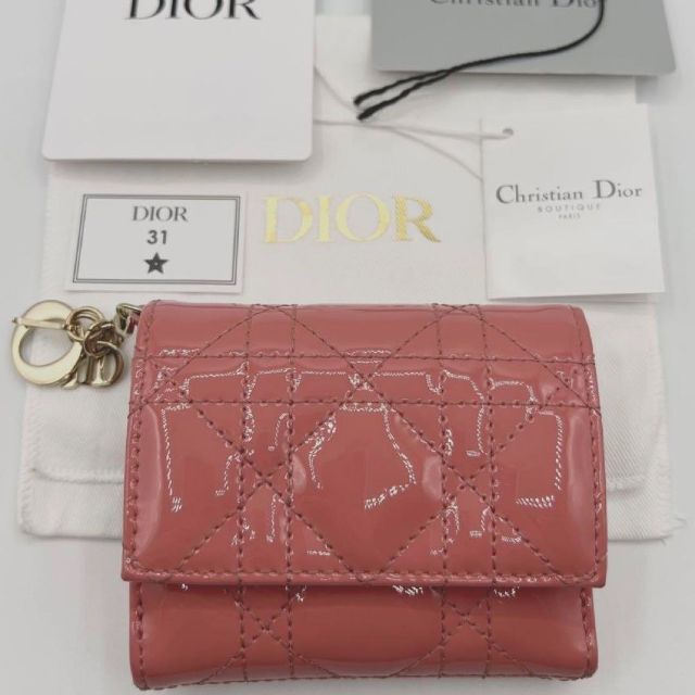 【超美品・定価8万8千】ディオール　DIOR　財布　折り財布　ロータスウォレット | フリマアプリ ラクマ