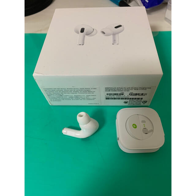 Apple(アップル)のAir pods Pro 左耳のみ スマホ/家電/カメラのオーディオ機器(ヘッドフォン/イヤフォン)の商品写真