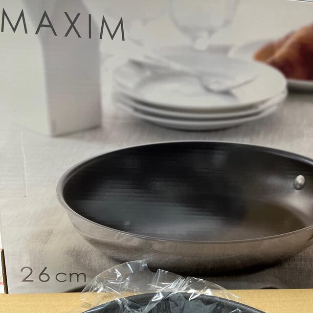 MEYER(マイヤー)のマイヤー　26cm MAXIM フライパン IHOK インテリア/住まい/日用品のキッチン/食器(調理道具/製菓道具)の商品写真