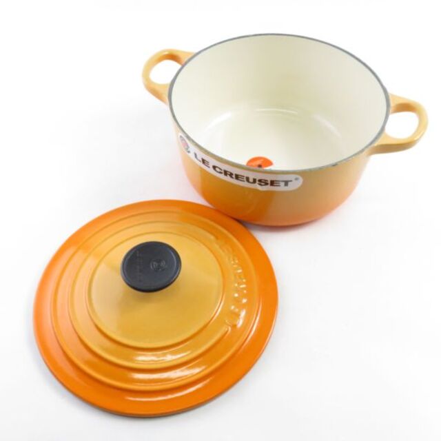 LE CREUSET - ルクルーゼ ココットロンド 両手鍋 オレンジ系 オレンジ