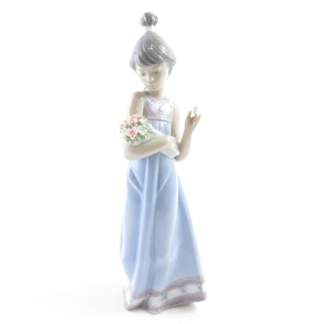 リヤドロ #5604「春の訪れ」 フィギュリン 置物 陶器人形 リヤドロ #5604「春の訪れ」 フィギュリン 置物 陶器人形