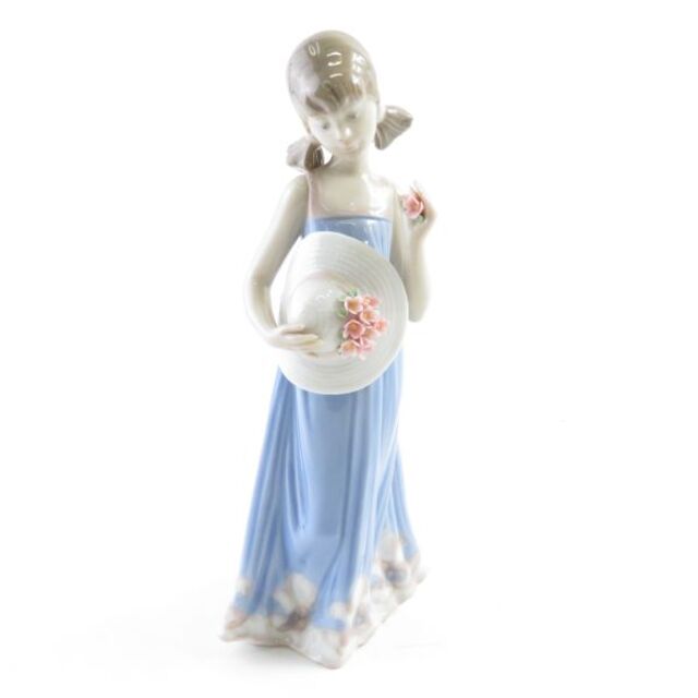 最安値低価 ヤフオク! Y/ LLADRO リヤドロ 少女コートニー 陶器 置物 0...