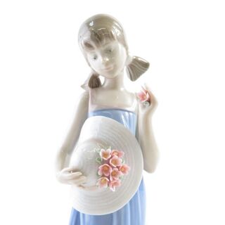 リヤドロ ＃5648「少女コートニー」フィギュリン置物 陶器人形 